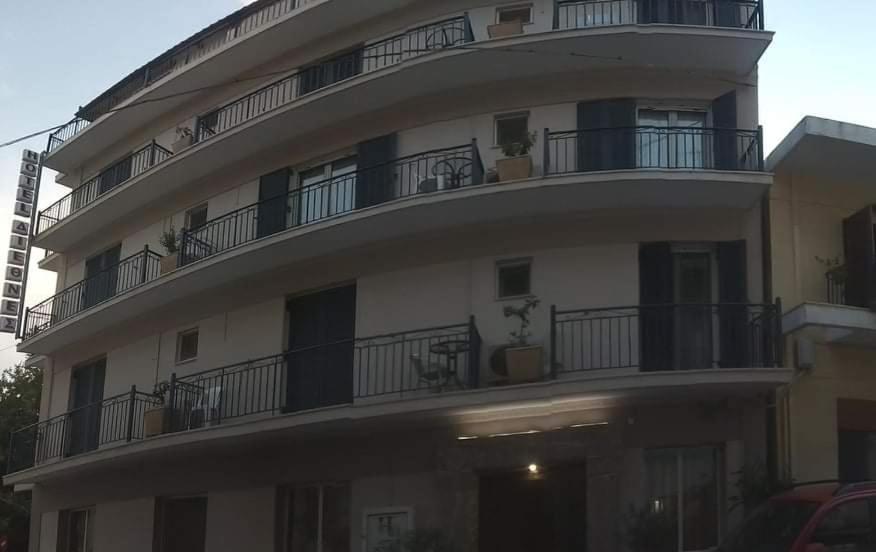 Hotel Διεθνές Захаро Екстер'єр фото